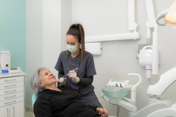 Best Emergency Wisdom Tooth Extraction in Henry, IL